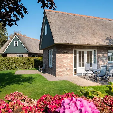 Gateway With Electric Barbecue Holiday home