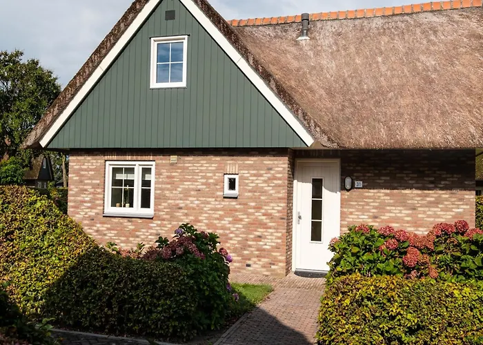 Pleasant Near Sea And 度假居 Sint Maartensvlotbrug