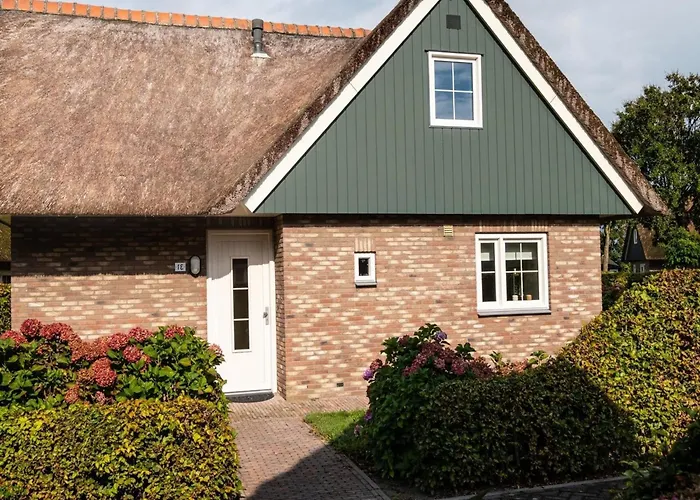 度假居 Pleasant Near Sea And Sint Maartensvlotbrug